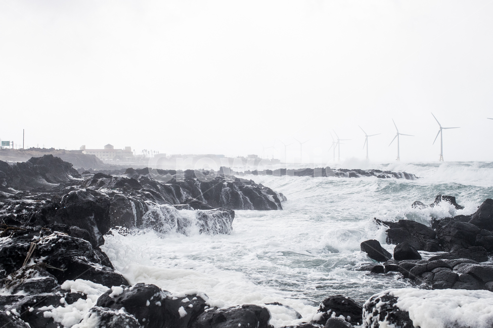 바다,파도,풍력발전기,제주도,바람,제주도,jeju,jeju island,산업,industry,industrial,에너지산업,energy industry,ocean,대양,outdoors,옥외,nature,자연,sea,water,물