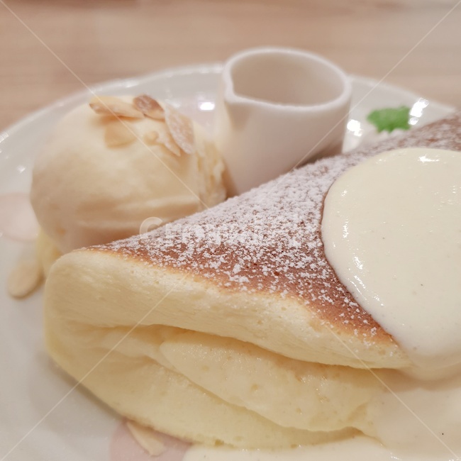 팬케이크,수플레팬케이크,케이크,카페,cake,cafe,음식,식재료,요리,food,cook,meal,dishes,food reserves,디저트,간식,후식,dessert,snack