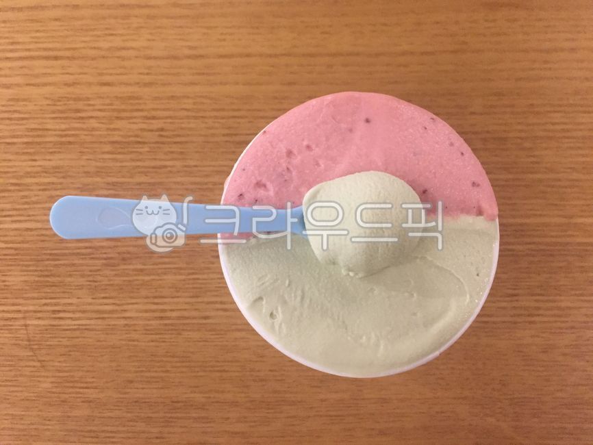 ice cream,dessert,Gelato,gelato