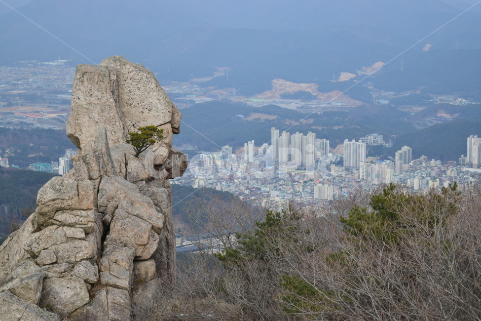 산,등산,산풍경,정상,자연,산에서바라본풍경