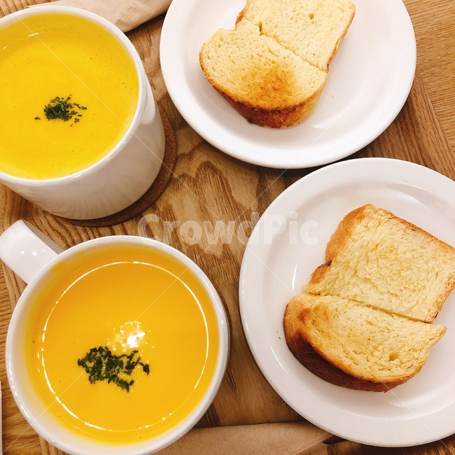 수프,숲,호박죽,호박스프,아점,음식,bread,빵,food,브런치