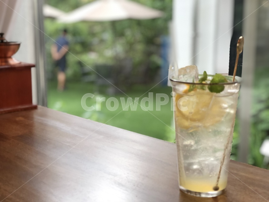 카페,레몬에이드,레몬,카페휴식,휴식,분위기,감성,잔