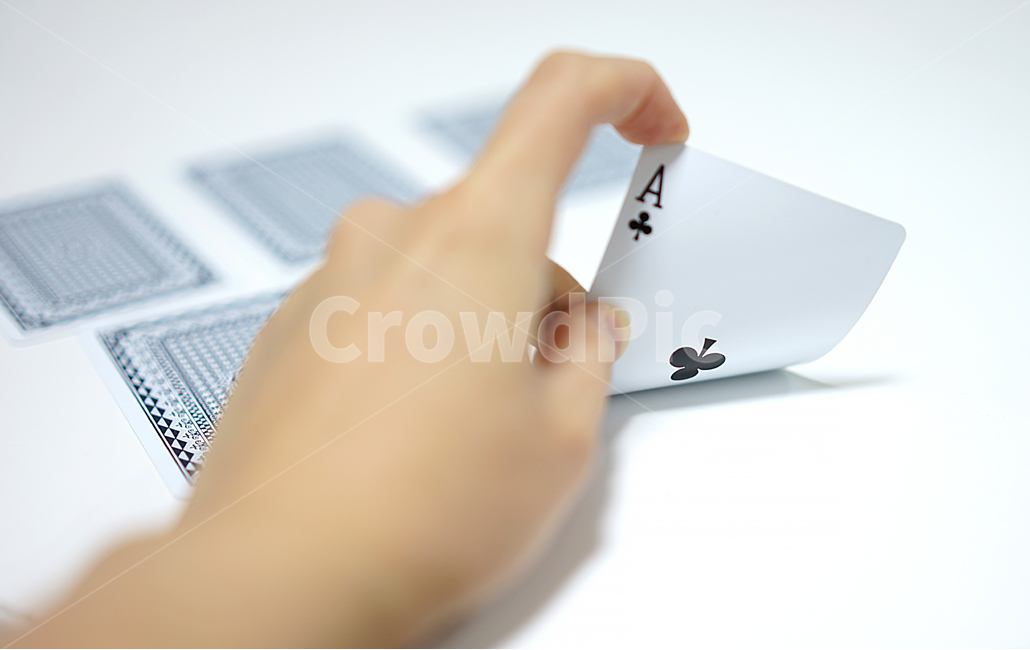 playing cards,card game,poker,gambling,One Card
