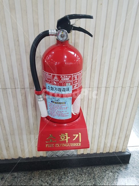 소화기,빨강,불조심,방화,화재,대비,준비,손잡이