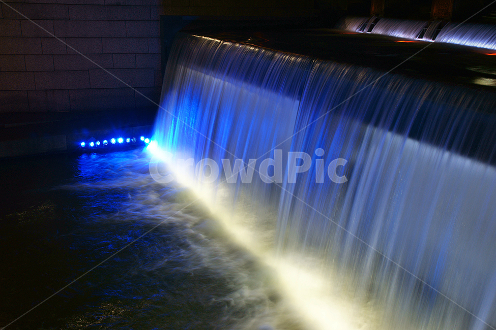 폭포,조명,물흐름,물,청계천,water,outdoors,옥외,river,강,nature,자연