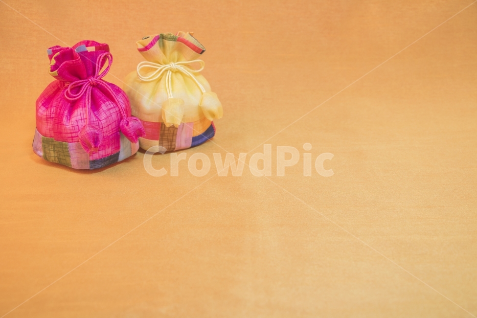 PlanningPhotos,luck,bag,inside,theocracy,Concept photo,Shopping,tradition,event,January,shopping,new year,Korea,Lunar New Year,Special photo,luckybag,ribbon,ConceptPhotos,lucky bag,Pop,popup,january,background,Traditional,Event,Indoor,colorful,Backgrounds