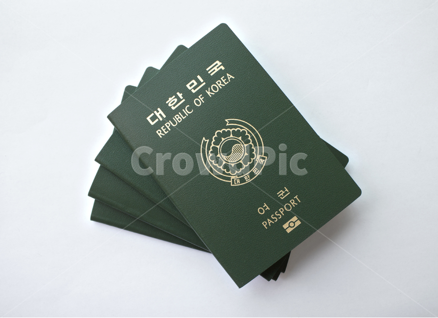 여권,한국여권,passport,대한민국여권,id,사물,물건,business,card,citizen,emigration,identification,identity,international,korea,pass,republicofkorea,security,한국,대한민국,탑뷰,탑앵글,탑,쌓기,많은,다수,여러개,표지,여행,휴가,traveling,vacation,trip