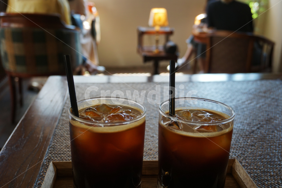 Ice americano,glass,ice,icedamericano,straw,americano,summer,drink,cafe,affix,coffee,beverage,Americano