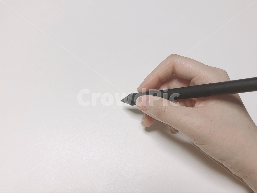 사람,손,글씨,쓰다,빈공간,손글씨,여백,공간,연필,펜