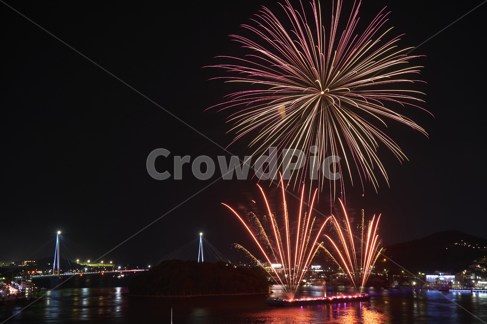 여수,밤바다,폭죽,불꽃축제,여수밤바다,야경,밤,풍경,nightscape,night,landscape,축제,행사,festival,carnival,event,nature,자연,outdoors,옥외