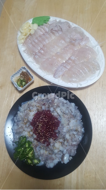 food,eat,음식,산낙지,광어회,회,사시미
