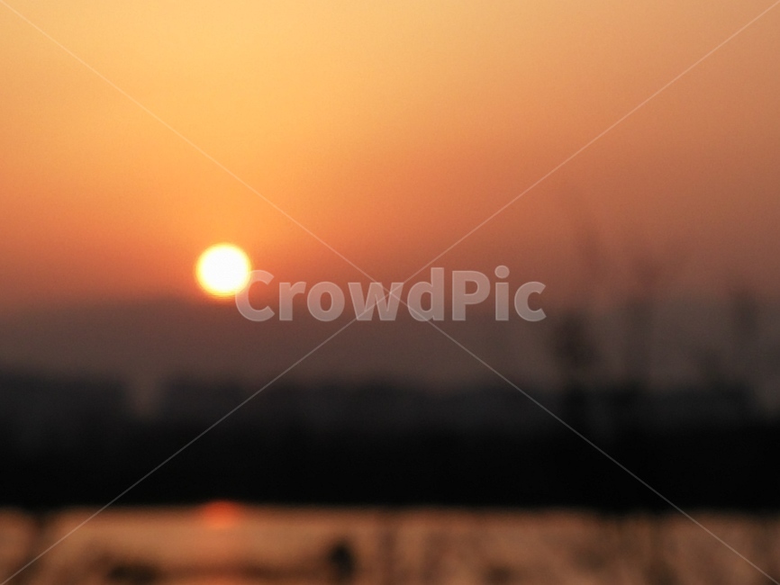 노을,일몰,강변,뭉개짐,하늘,산,자연,풍경,nature,landscape,outdoors,옥외,sunlight,햇빛