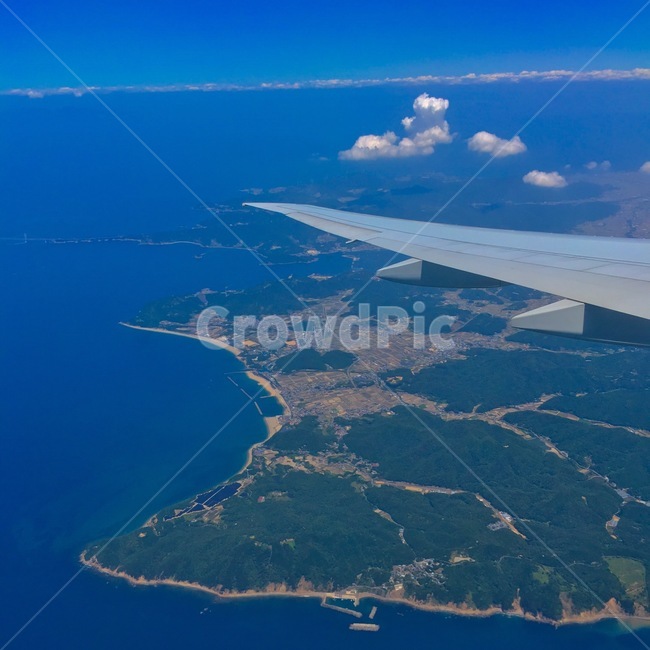 비행기,비행,하늘,구름,고층,landscape,물,sea,바다,해안선,aerialview,조감도