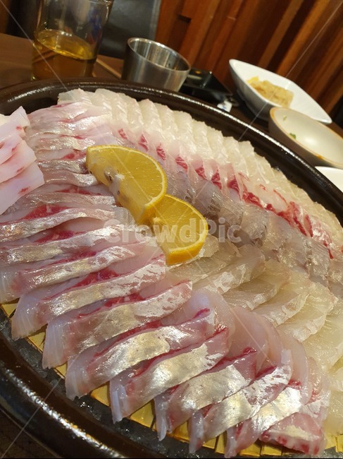회,생선,신선도,레몬,저녁
