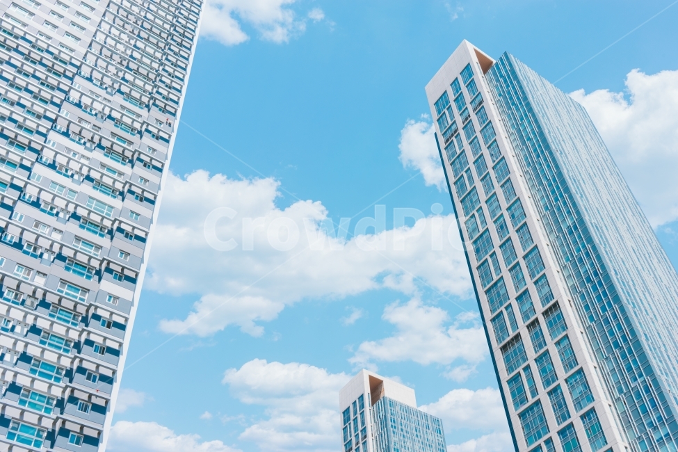 빌딩,비즈니스,비지니스,하늘,오피스,배경,파란,푸른,blue,추상적,건축,설계,사무,office,sky,modern,업무,출장,사업,은행,저축,거래,글래스,유리,high,높은,넓은,거래처,호텔,경영,주택,고층,도시,town,city,urban,표면,창문,window,뱅크,주식,증권,펀드,미래,투자,landscape,풍경,건설,담보,대출,신용,컨셉,백그라운드,재테크,분양,주거,계약,신뢰,도약,믿음,도전,성공,화사한,긍정적,도시,풍경,city,landscape,건축물,건물외관,exterior,building,structure,architecture,construction,비즈니스,사업,business,service,work,office building,사무실 건물,건물,어반,시티,high rise,고층 건물
