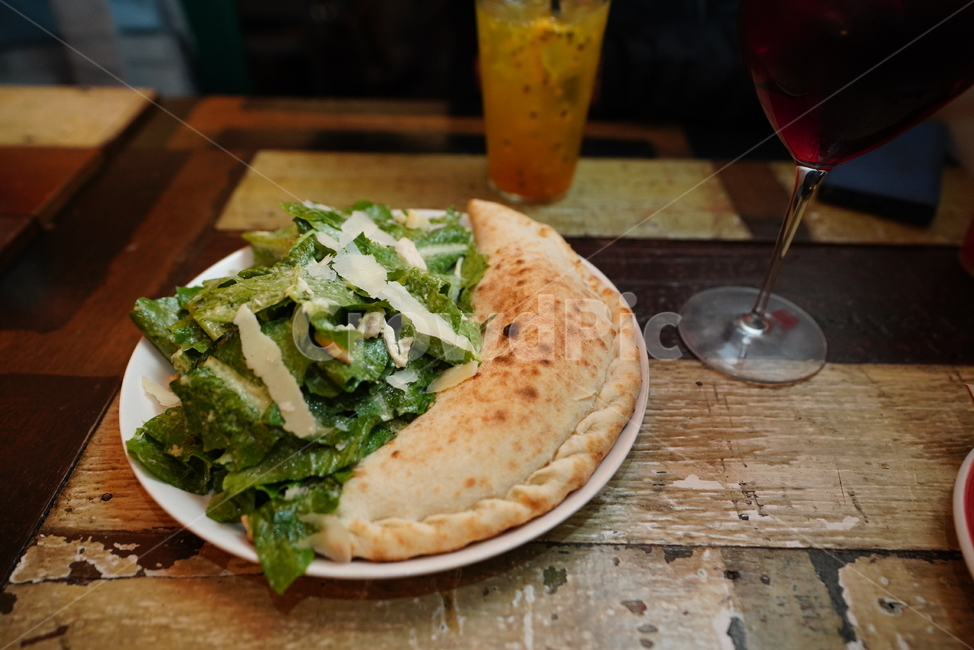 샐러드,야채,도우,빵,음식,푸드,양식,외식,식사,간식,먹거리,먹방,salad,음식,식재료,요리,food,cook,meal,dishes,food reserves,양식,서양음식,서양요리,western food,western dishes,western meal,western cook