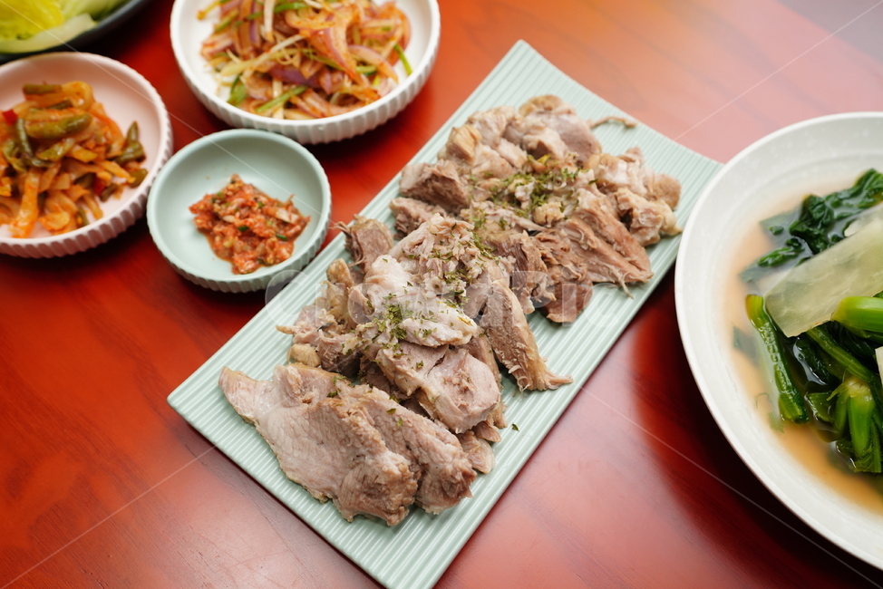 음식,고기,육류,육식,김치,물김치,한식,한국,안주,반찬,먹거리,푸드,보쌈,수육,food,식품,meal,식사,음식,식재료,요리,food,cook,meal,dishes,food reserves