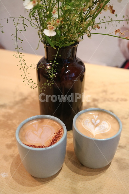 coffee,latte,coffeelatte,커피,커피라떼,까페라떼,라떼,디저트,간식,후식,dessert,snack