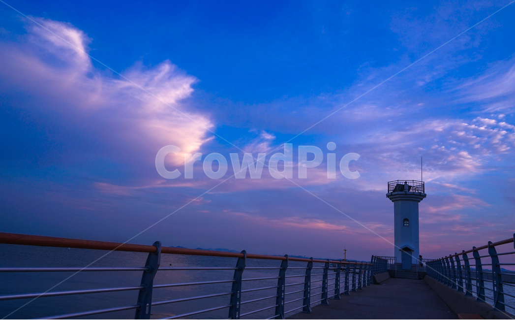 등대,항구,궁평항,노을,석양,바다,구름,하늘,풍경,등대,lighthouse,railing,난간