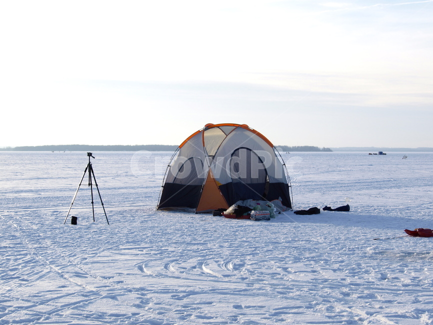 호수,얼음,여행,텐트,사진,겨울,추위,스텐드,눈,lake,snow,winter,cold,picture,travel,tent,하늘,떠나자,떠남,가자,카메라,삼각대,자연,여정,camping,캠핑,겨울,계절,winter,season,여행,휴가,traveling,vacation,trip