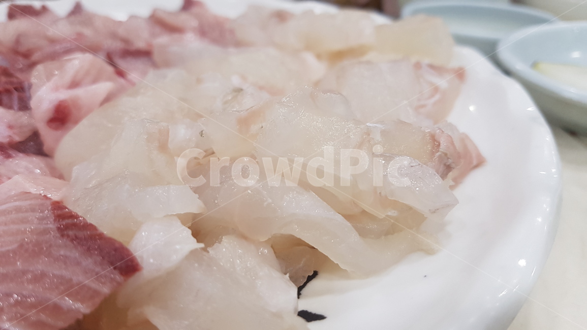 소주,술안주,회,광어,쫀득한회,삼천포,횟집,음식,식재료,요리,food,cook,meal,dishes,food reserves