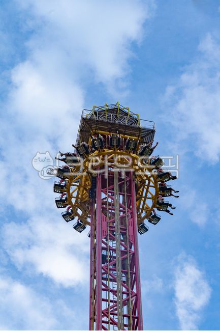 Amusement park,sky,Amusement Park,Gyro Drop,amusementpark