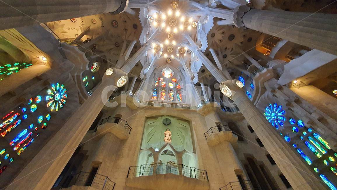 스페인,베르셀로나,사그라다,파밀리아,성당,가우디,spain,sagrada,familia,catholic,church,gaudy,barcelona,건축물,building,lighting