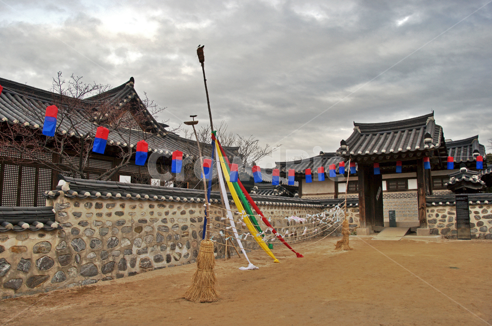 고사,제사,한옥,전통,문화,오방색,남산,청사초롱,솟대,담장,남산한옥마을