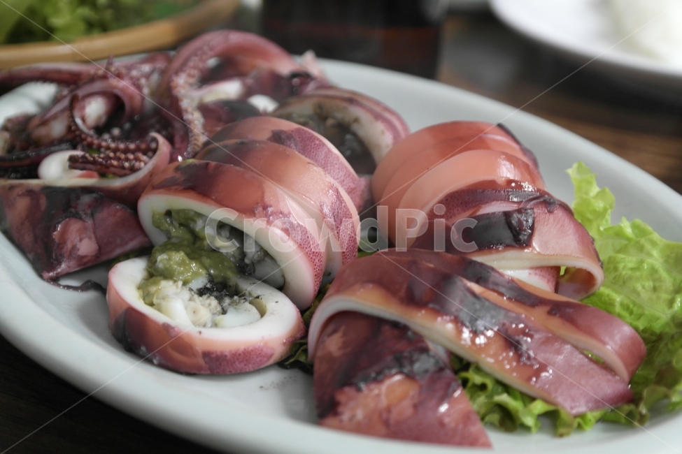 통오징어,오징어,오징어찜,술안주,포장마차,음식,식재료,요리,food,cook,meal,dishes,food reserves,수산물,해산물,fishery products,seafood,한식,한국음식,한국요리,korean food,korean dishes,korean meal,korean cook