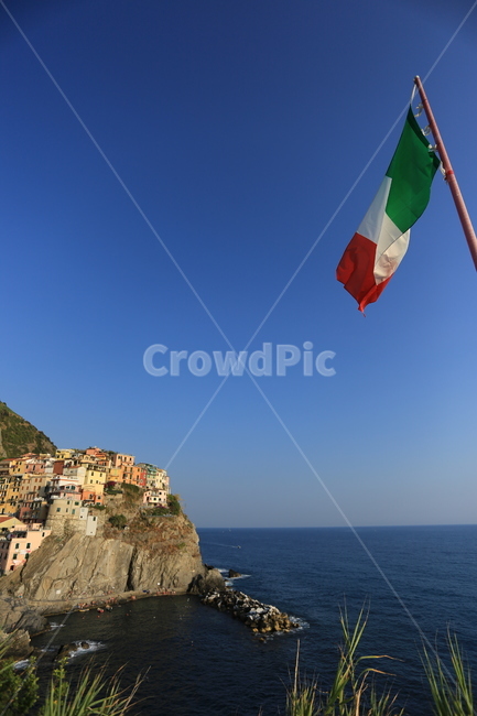 이태리,이탈리아,친퀘테레,마나롤라,italy,cinqueterre,유럽,마을,바다,언덕,국기