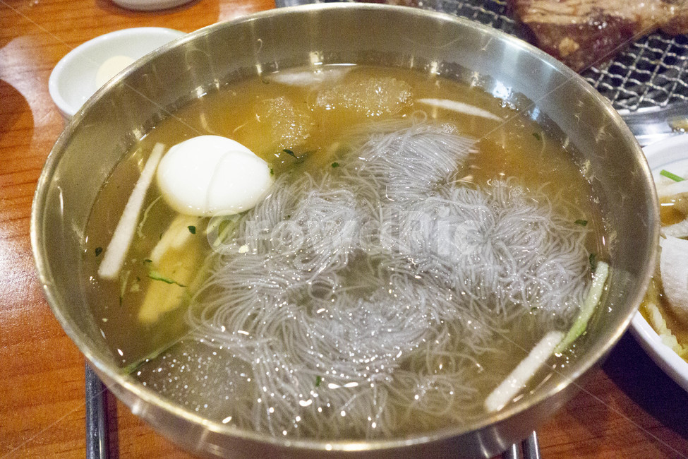 냉면,물냉면,국수,면요리,noodle,식사,음식,food,음식,식재료,요리,food,cook,meal,dishes,food reserves,면류,면요리,noodles,한식,한국음식,한국요리,korean food,korean dishes,korean meal,korean cook