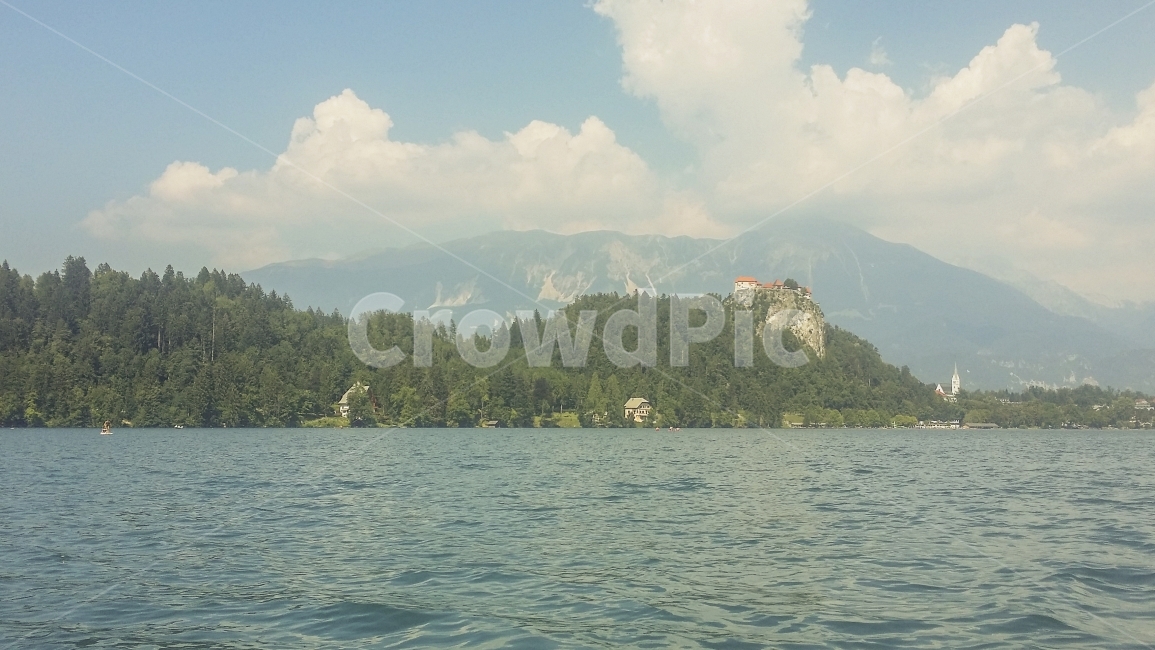 유럽여행,블레드,블레드섬,해외여행,블레드성,슬로베니아,동유럽,동유럽여행,lake,자연,풍경,nature,landscape,해외,외국,세계,foreign,oversea,world,세계자연풍경,해외자연풍경,외국자연풍경,world nature landscape,land,땅,outdoors,옥외,water,물,shoreline,해안선,sea,바다,ocean,대양,coast,연안,island,섬