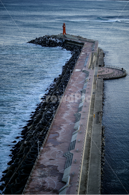 바다,등대,방파제,속초,파도,출사,등대,lighthouse,water,물,river,강,outdoors,옥외,nature,자연