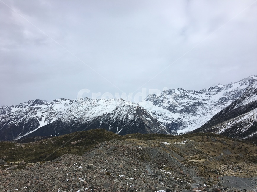 산,하늘,뉴질랜드,눈,구름,sky,cloud,강,lake,강가,계곡,백년설,mountain,snow,나무,tree,rock,glacier,빙하