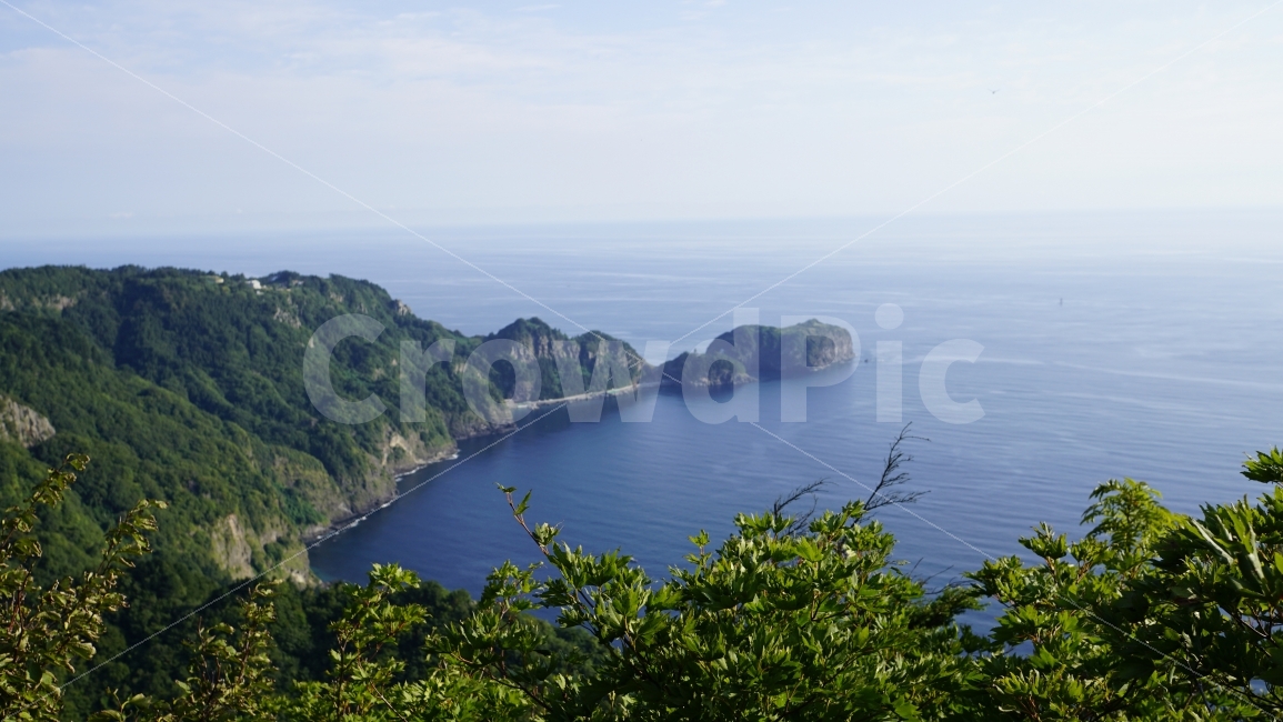 울릉도,섬,한국,대한민국,korea,여행,관광,여름휴가,국내,여름,summer,자연,nature,풍경,전망,전망대,경관,경치,landscape,바다,하늘,관광지,마을,도시,바닷가,해안선,지평선,수평선,푸른,블루,blue,정상,산꼭대기,산맥,산,mountain,항구,항구도시,어촌,내수전망대,내수전,섬마을,동네,지역,해변,sea,동해,동해바다,eastsea,나무,tree,숲,숲속,산림,삼림,식물,plants,물결,파도,자연,풍경,nature,landscape,outdoors,옥외,land,땅,water,물,shoreline,ocean,대양,promontory,곶,coast,연안