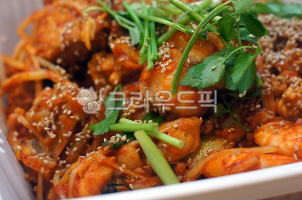 steamedmonkfish,spicybraisedmonkfish,Steamed Monkfish with Seafood,packaging,takeout,takeout food,Steamed seafood monkfish,agujjim,togo,Steamed Monkfish,packaged food,packaging container,Steamed monkfish