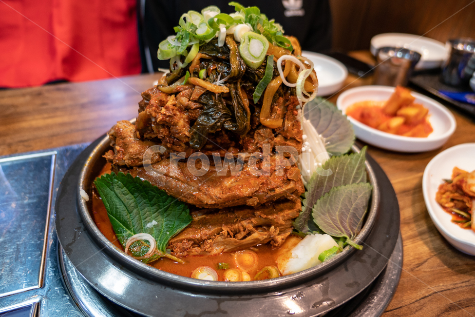 food,음식,dish,요리,meal,식사,감자탕,찌개