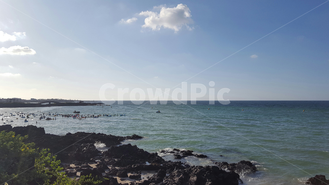 바다,돌,하늘,구름,빛,햇빛,파도,beach,seaside,cloud,sky,lights,sunlight,wave,stone,blackstone,현무암,제주도,해안도로,자연,풍경,nature,landscape