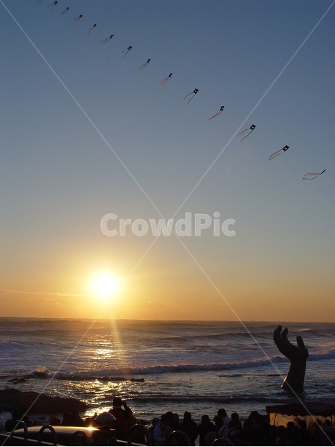 해맞이,일출,호미곶,새해,연과해,자연,풍경,nature,landscape,사람들,대중,군중,other people,crowd,인물실루엣,사람실루엣,character silhouette,human silhouette,flare,플레어,light,빛,bird,새,animal,동물