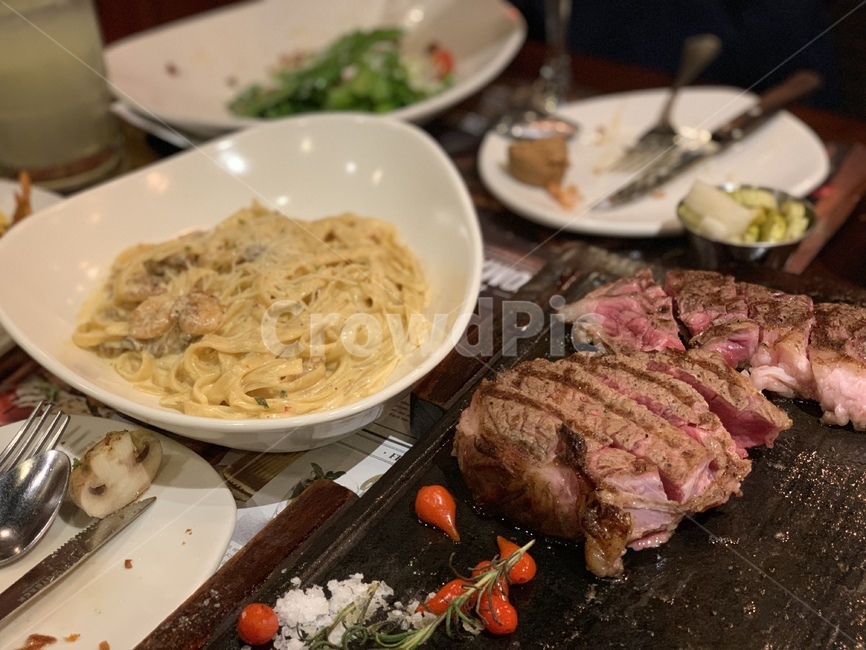 음식,스테이크,소고기,food,steak,beef,delicious,식사,meal,파스타,pasta,noodle,음식,식재료,요리,food,cook,meal,dishes,food reserves,육류,고기,meat,양식,서양음식,서양요리,western food,western dishes,western meal,western cook