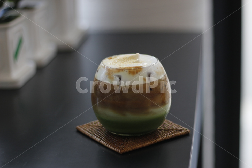 말차,시그니쳐메뉴,커피,카페,디저트,coffee,cafe,dessert,크림,말차크림,녹차크림,녹차,커피,카페,coffee,cafe