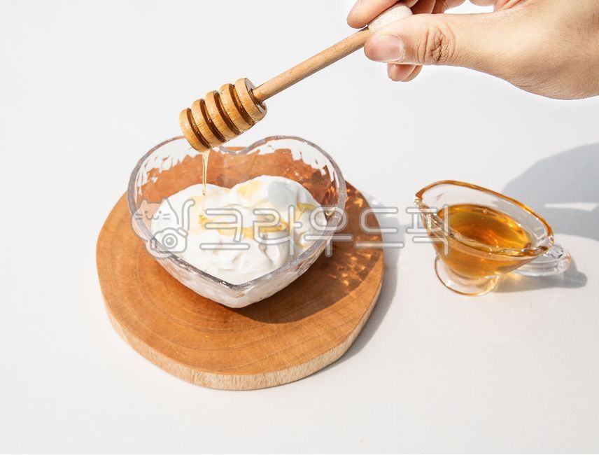 yogurt,Greek yogurt,food,Yogurt Salad,brunch,honey,healthy food