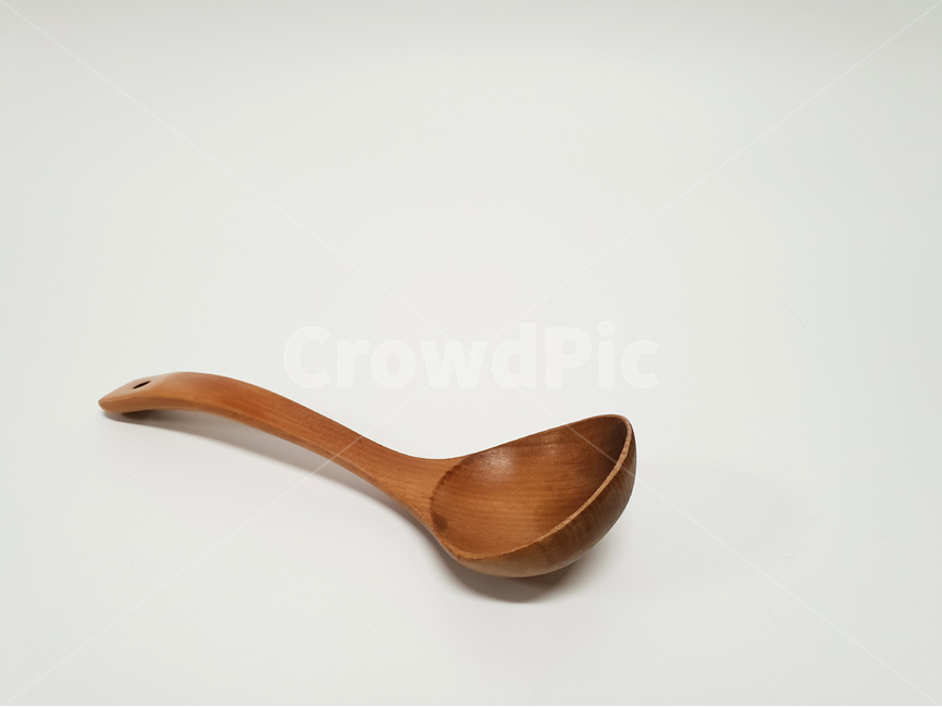 숟가락,부엌,나무,갈색,기구,국자,주방용품,전통,쉐프,사물,물건,오브젝트,thing,object,matter,누끼,remove background