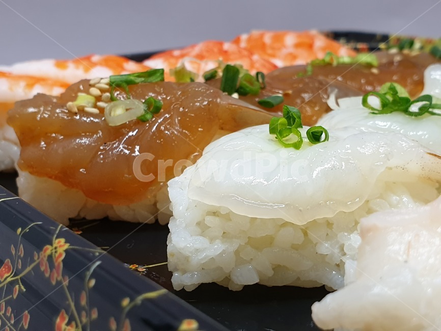 초밥,새우,새우초밥,스시,sushi,일식,일본요리,일본음식,해물,수산물,shrimpsushi,식사,간편식사,사물,오브젝트,object,seafood,food,음식,시푸드,씨푸드,먹는거,먹는것,음식,식재료,요리,food,cook,meal,dishes,food reserves,일식,일본음식,일본요리,Japanese food,Japanese dishes,Japanese meal,Japanese cook