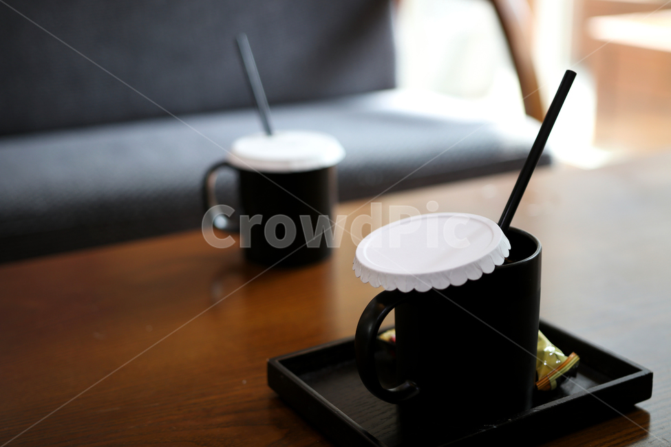 간식,기다림,분위기,흑백,머그,커피,카페,coffee,cafe
