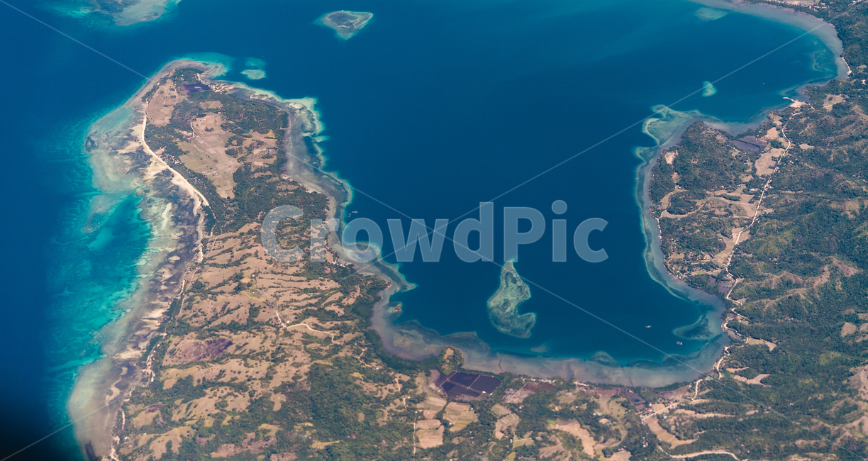 land,땅,outdoors,대양,ocean,자연,water,물,beach,연안,바닷가,shoreline,해안선,바다,nature,coast,섬,island,자연,풍경,nature,landscape