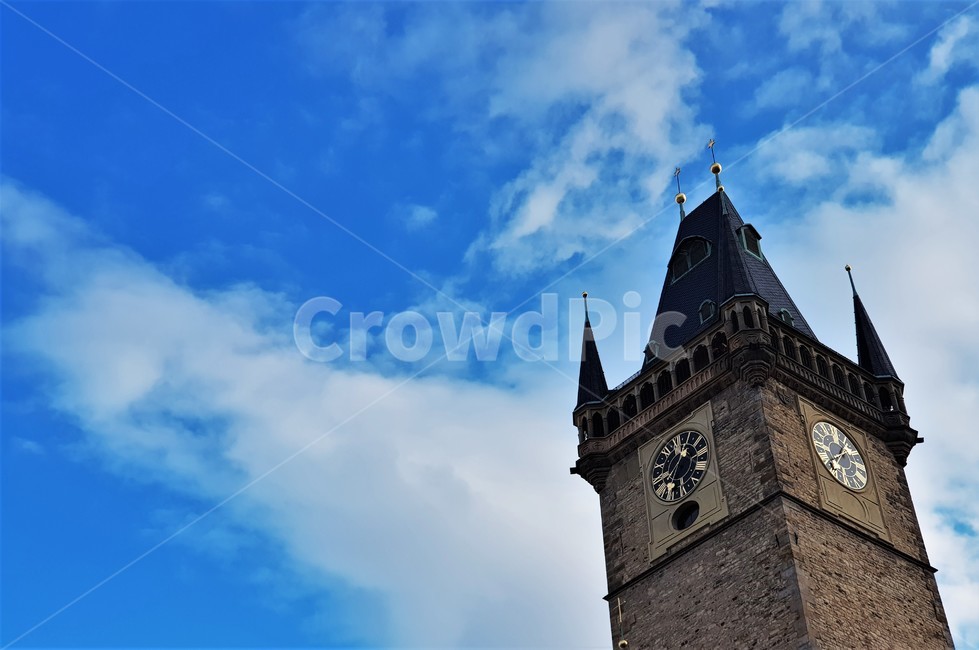 프라하,체코,종탑,하늘,자연,배경,구름,prague,abelltower,czechrepublic,sky,nature,background,cloud,viewpoint,해외,외국,세계,foreign,oversea,world,건축물,건물외관,exterior,building,structure,architecture,construction