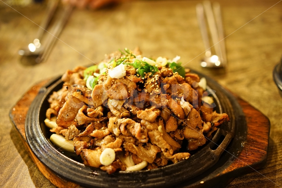 한식,불고기,식사,먹방,음식,고기,꼬기,푸드,먹거리,돼지고기,돼지,푸짐,음식,식재료,요리,food,cook,meal,dishes,food reserves,육류,고기,meat,한식,한국음식,한국요리,korean food,korean dishes,korean meal,korean cook