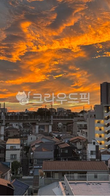 Sky,sunset,Japan,Japanese background,Japanese residential area,Japanese house