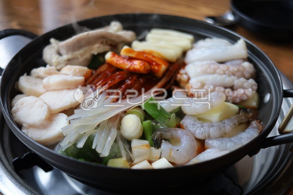 Octopus,octopus,tripe,shrimp,stir-fried octopus,large intestine
